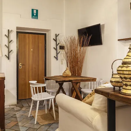 Campo Dei Fiori Nest